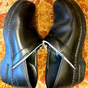 Black Dansko clogs